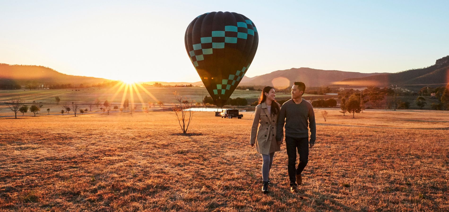 This is an image of Hot Air Ballooning in the Hunter Valley